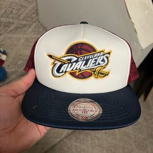 NBA Cavaliers Mitchell & Ness SnapBack trucker style hat